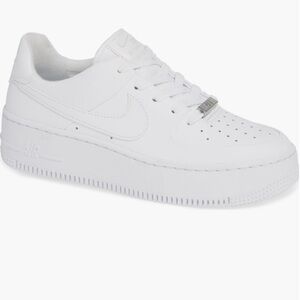 Nike Women's All-White Air Force 1 - Size 6.5